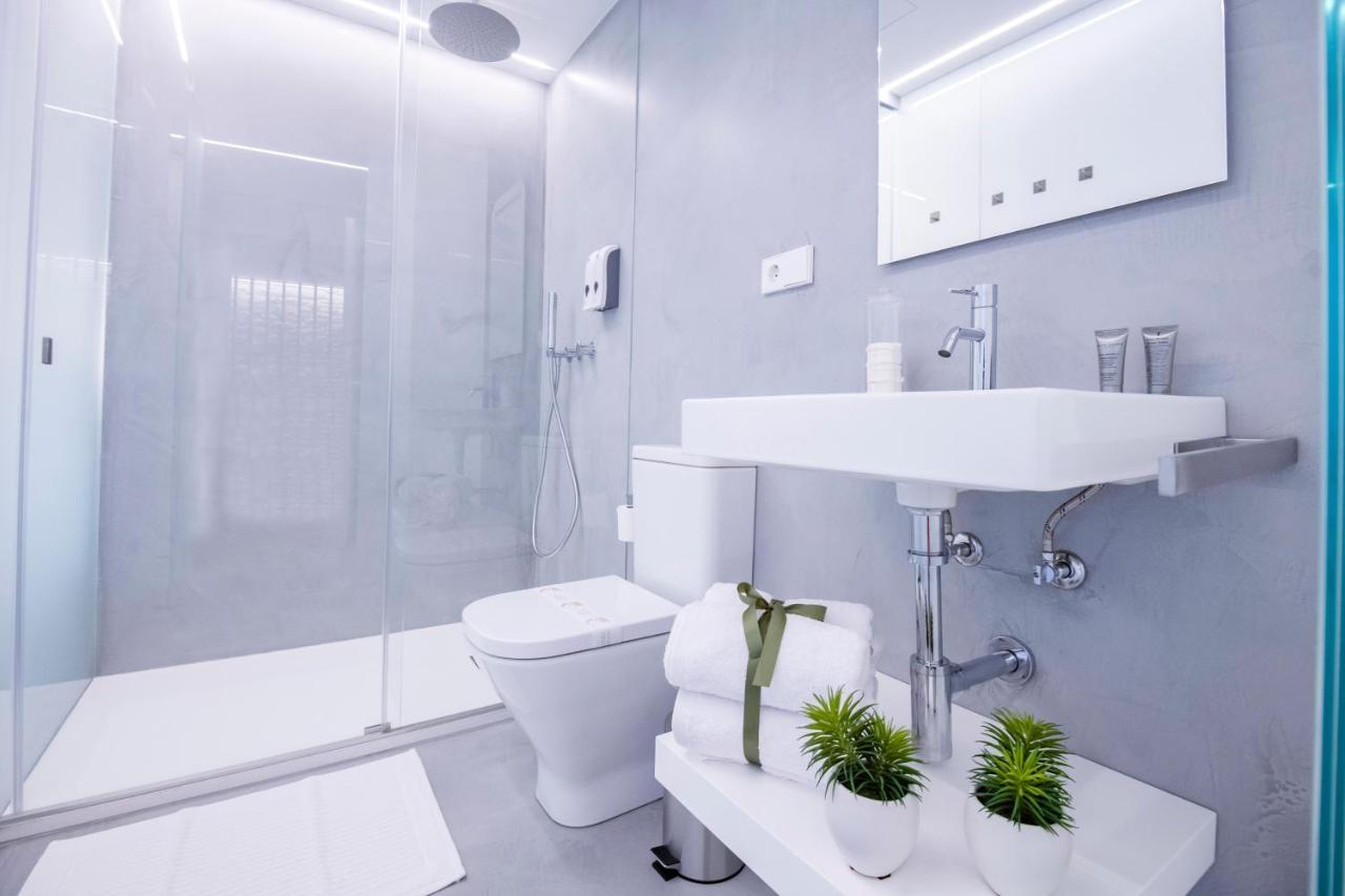Apartamentos Atia Catedral サンティアゴ・デ・コンポステーラ エクステリア 写真