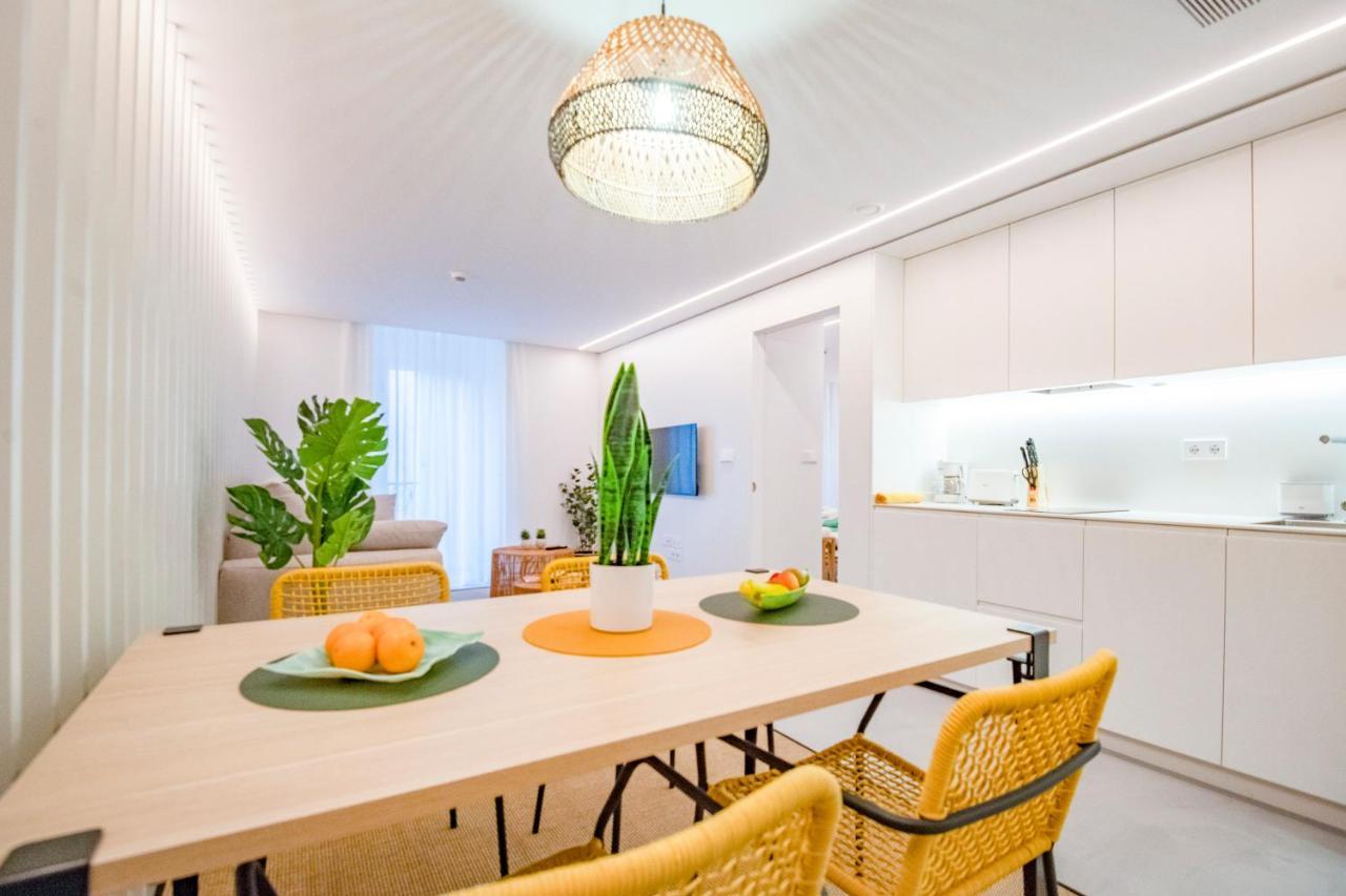 Apartamentos Atia Catedral サンティアゴ・デ・コンポステーラ エクステリア 写真