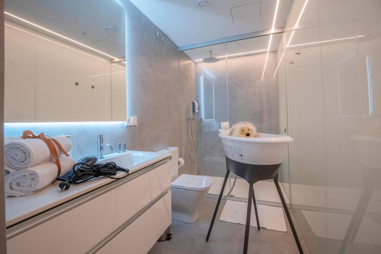 Apartamentos Atia Catedral サンティアゴ・デ・コンポステーラ エクステリア 写真
