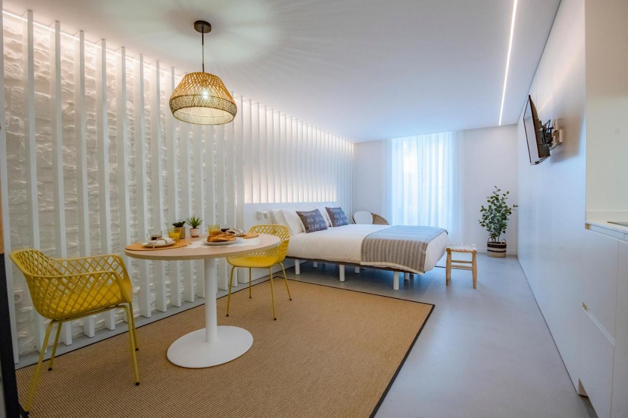 Apartamentos Atia Catedral サンティアゴ・デ・コンポステーラ エクステリア 写真