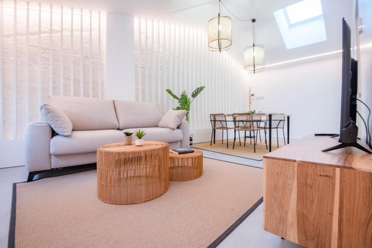 Apartamentos Atia Catedral サンティアゴ・デ・コンポステーラ エクステリア 写真